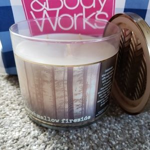 Marshmallow Fireside Bath & Body Works Candle